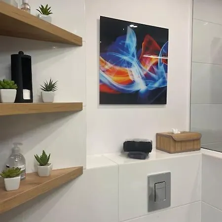 The Terrace — * 卡尔帕奇