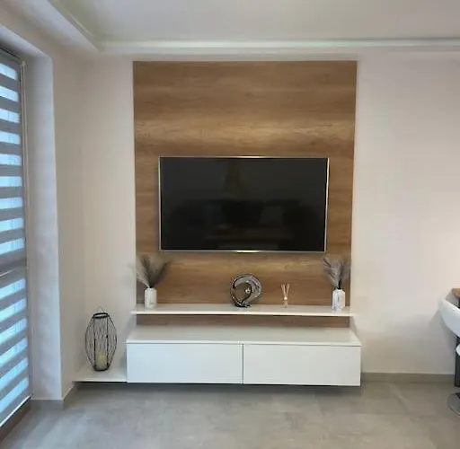 The Terrace — Apartment *